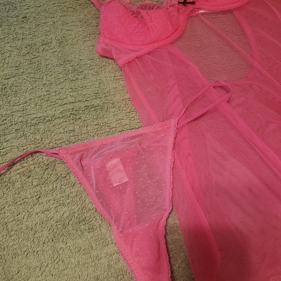 Victoria's Secret Pink Sheer Lace Chemise 36B - Picture 3 of 5